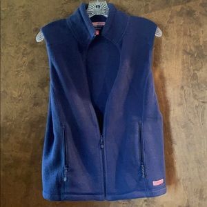 Vineyard vines fleece vest